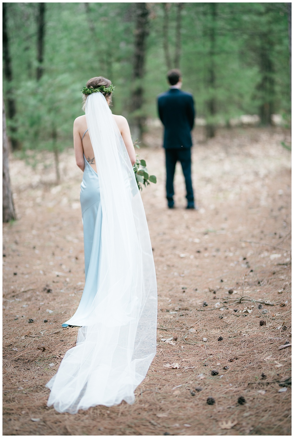 Forest Wedding Burlap and Bells Black River Falls Wisconsin Wedding Photographer Photography Woodsy Elevate Events Minkmaids